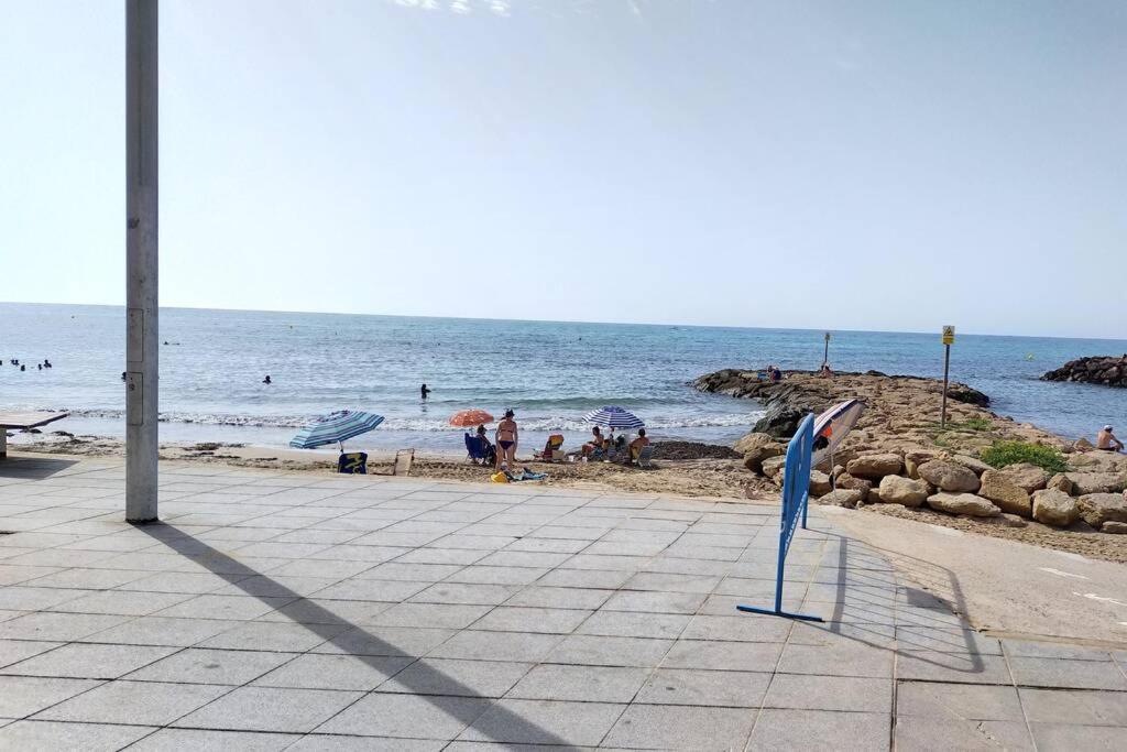 Estudio Comodo En Torrevieja Eksteriør bilde
