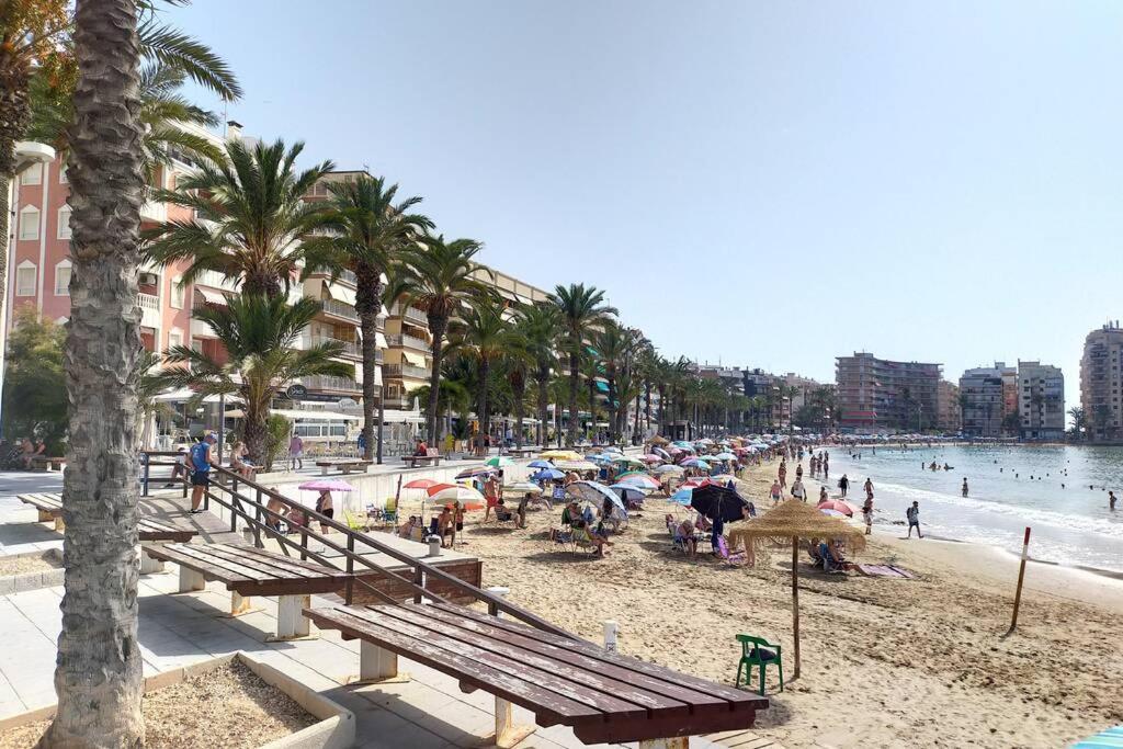 Estudio Comodo En Torrevieja Eksteriør bilde