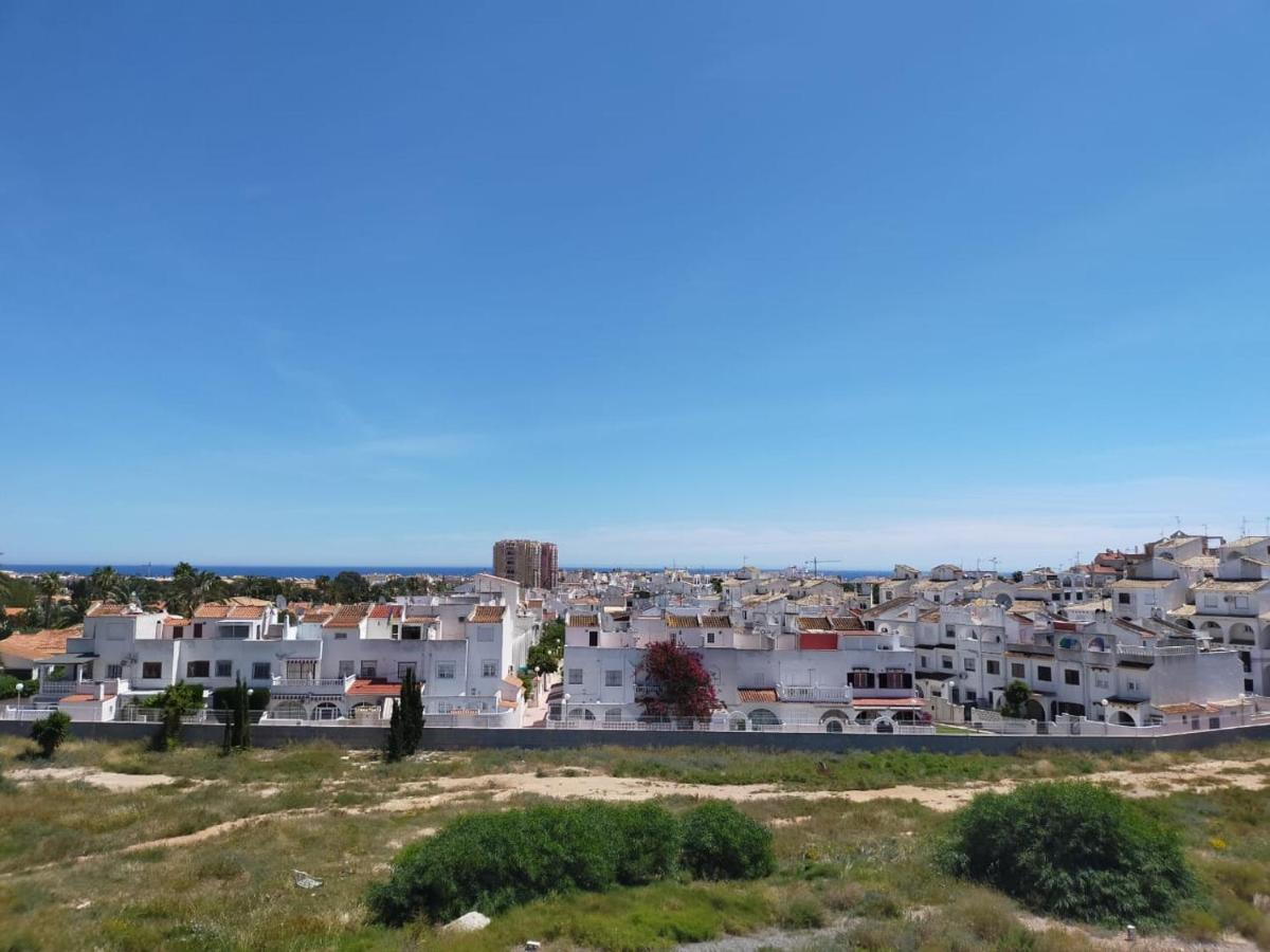 Estudio Comodo En Torrevieja Eksteriør bilde