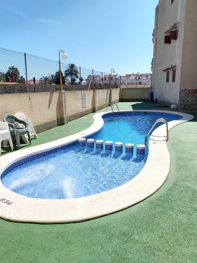Estudio Comodo En Torrevieja Eksteriør bilde